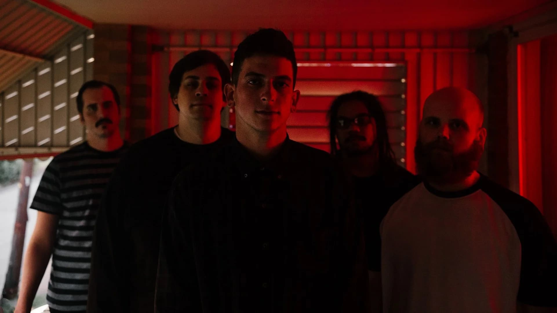 156/Silence koppeln ihre neue Single „Product Placement“ aus