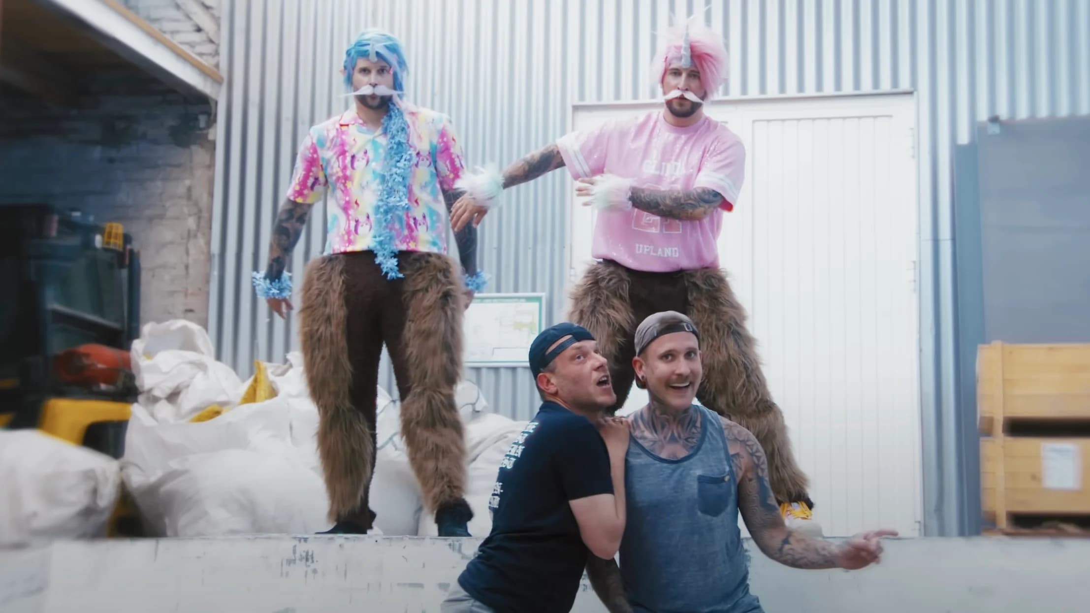 257ers tun sich auf „Unicorns“ mit Electric Callboy zusammen