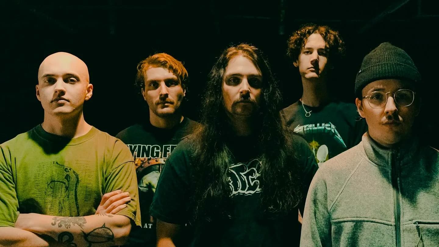 Chamber knallen ihren neuen Song „Tears of Joy“ auf den Tisch
