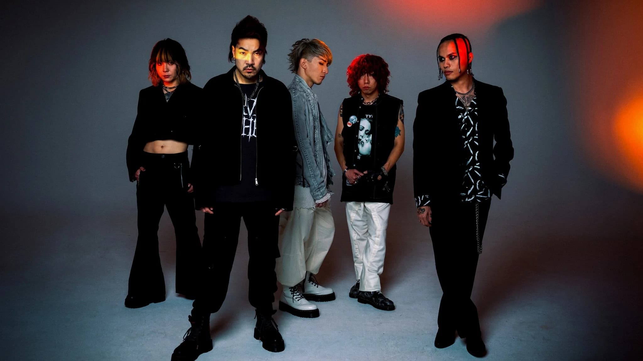Crossfaith schnappen sich SiM für ihren neuen Song „Warriors“