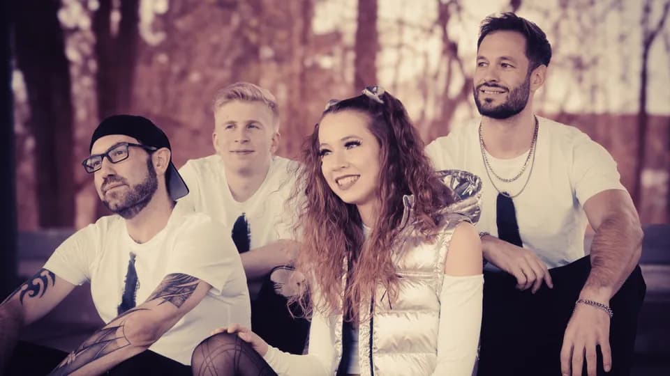 ENFYS präsentieren ihre neue Single „Namasté“