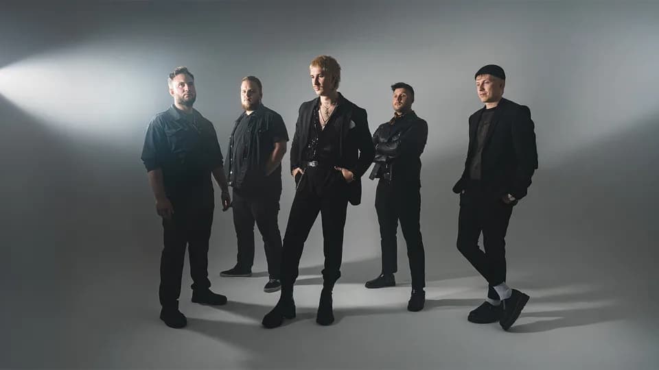 LIGER ebnen mit "Throne" weiter den Weg zur EP