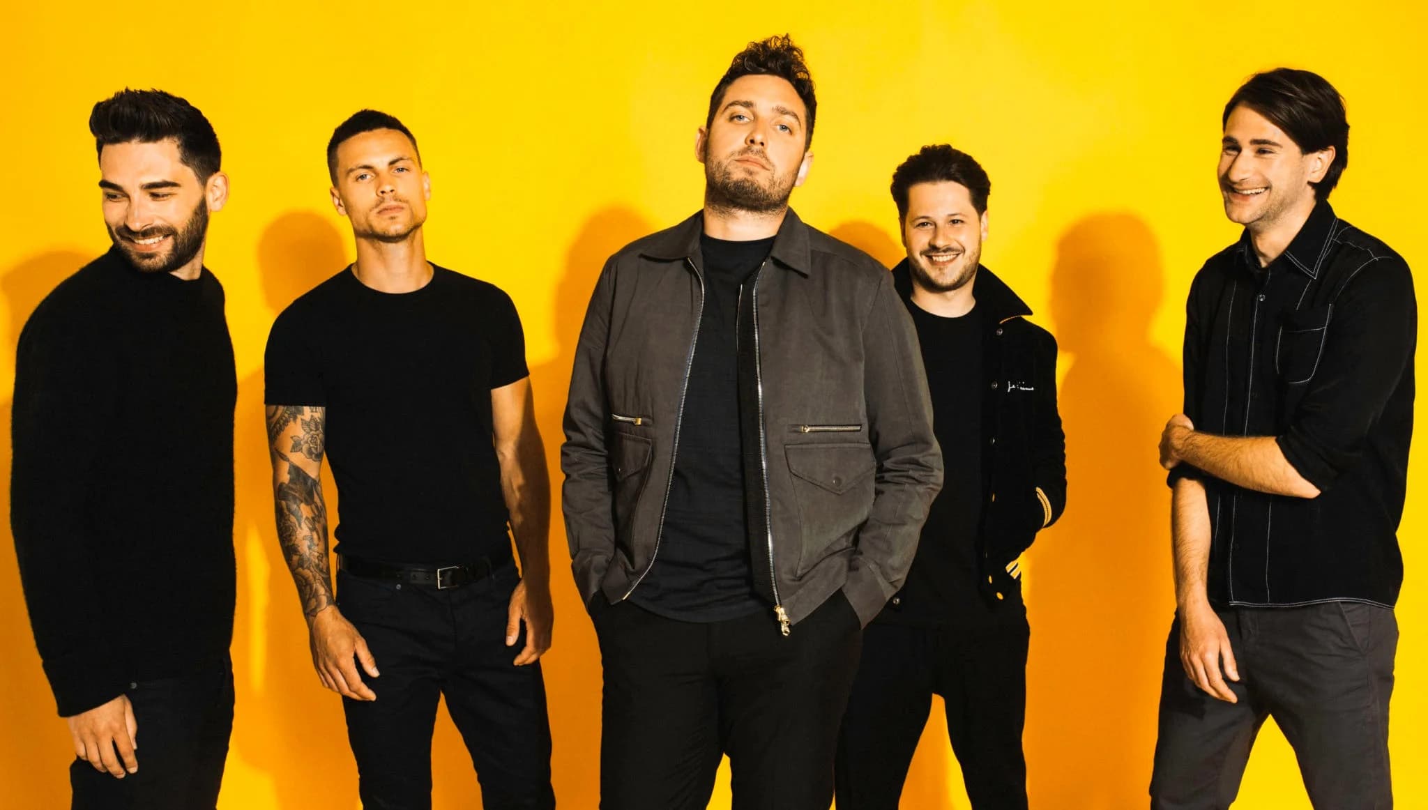 You Me At Six melden sich mit ihrem neuen Song „MAKEMEFEELALIVE“ zurück
