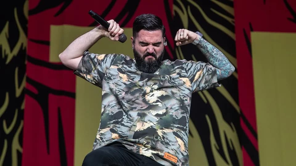 Unser Podcast: Homesick (A Day To Remember) vs. With Roots Above and Branches Below (The Devil Wears Prada)