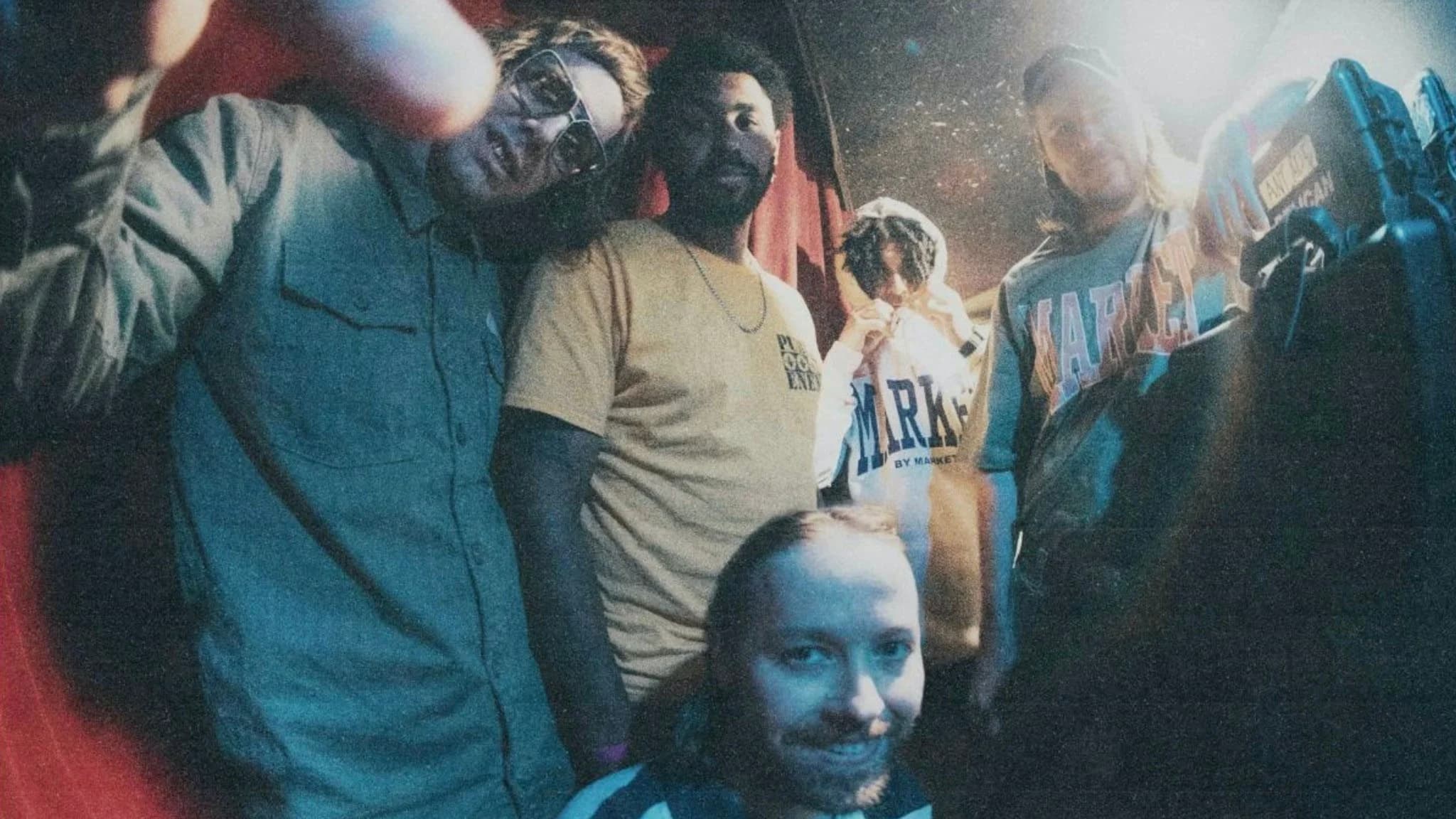 Angel Du$t befinden sich mit ihrer neuen Single „Racecar“ auf der Überholspur