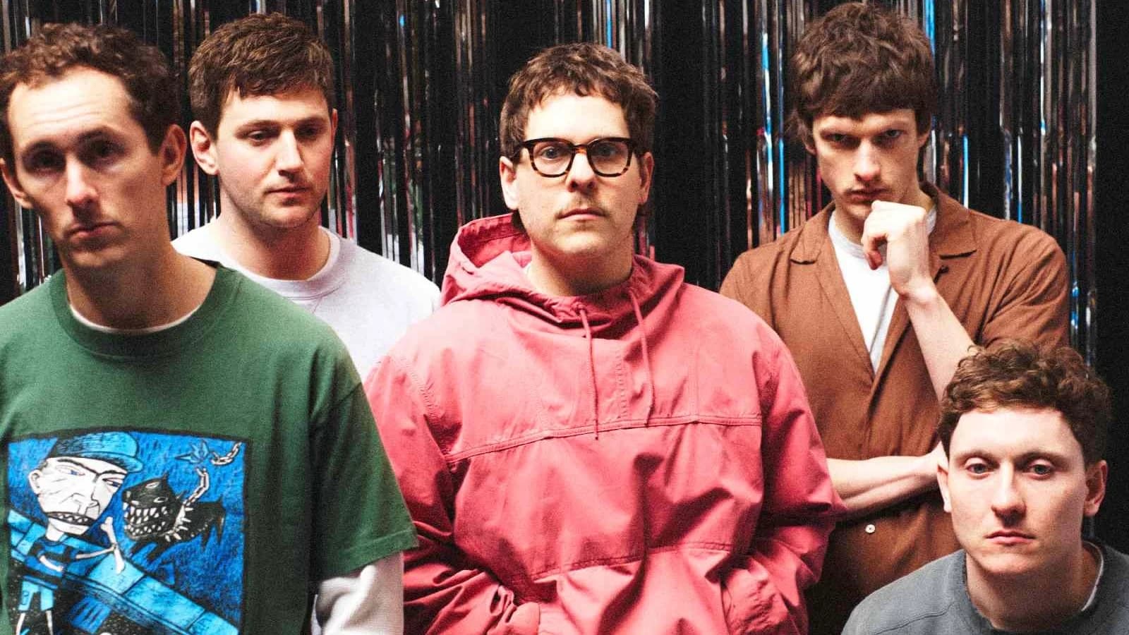 Basement kommen im Juni 2026 für Konzerte und Festivalshows zurück