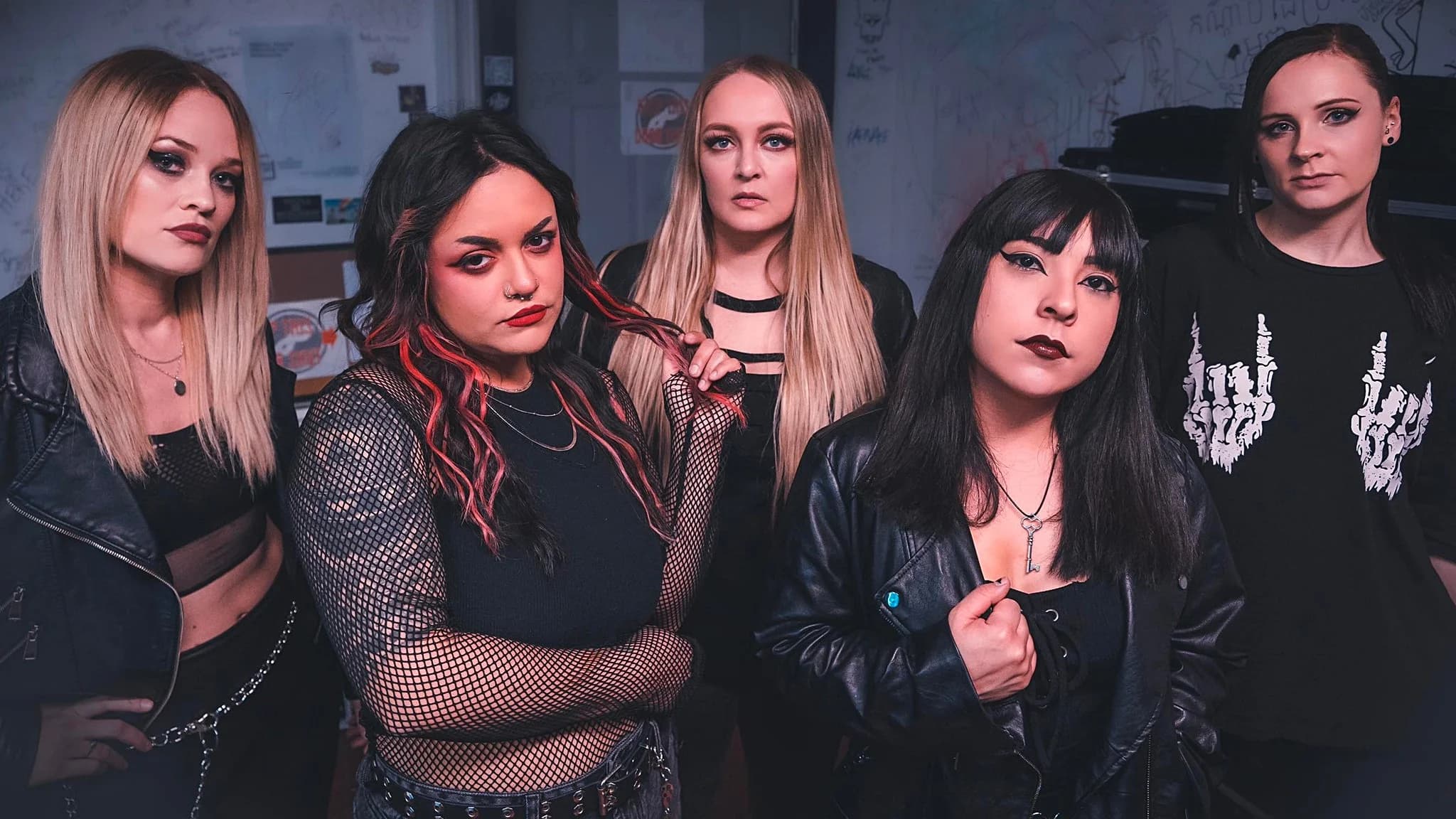 Conquer Divide legen mit „the INVISIBLE“ nach