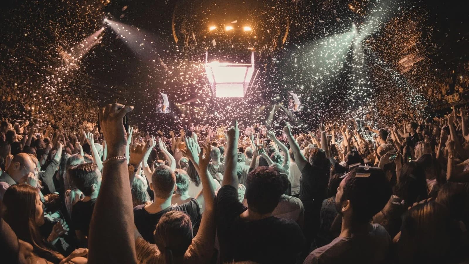 Live Nation kündigt erstes Stadion-Konzert für 13.000 Besucher seit Beginn der Corona-Pandemie an