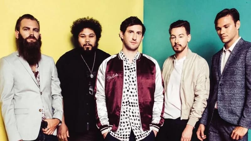 Dance Gavin Dance präsentieren neuen Song „Son Of Robot“