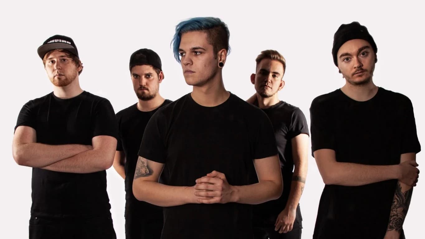 Dead Phoenix beweisen mit ihrer Single „We Are One“ wieder einmal geballte Power