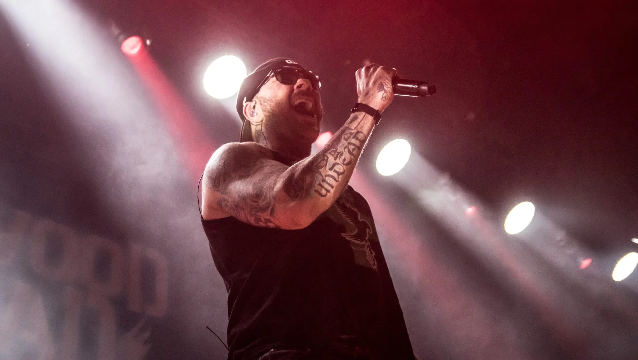 Hollywood Undead zeigen das offizielle Video zu „Idol“ feat. Tech N9ne