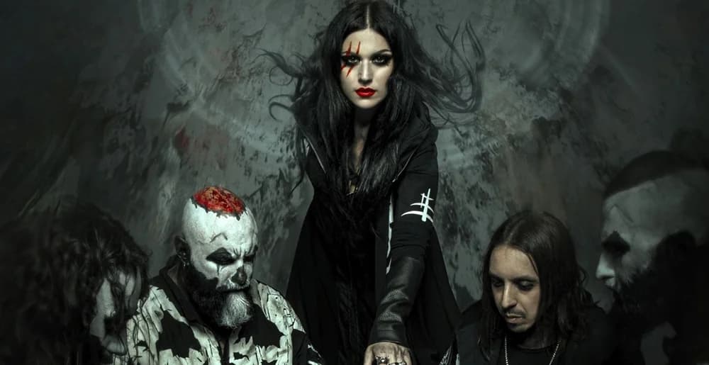Lacuna Coil: Cristina Scabbia bittet beim Thema Coronavirus um Besonnenheit
