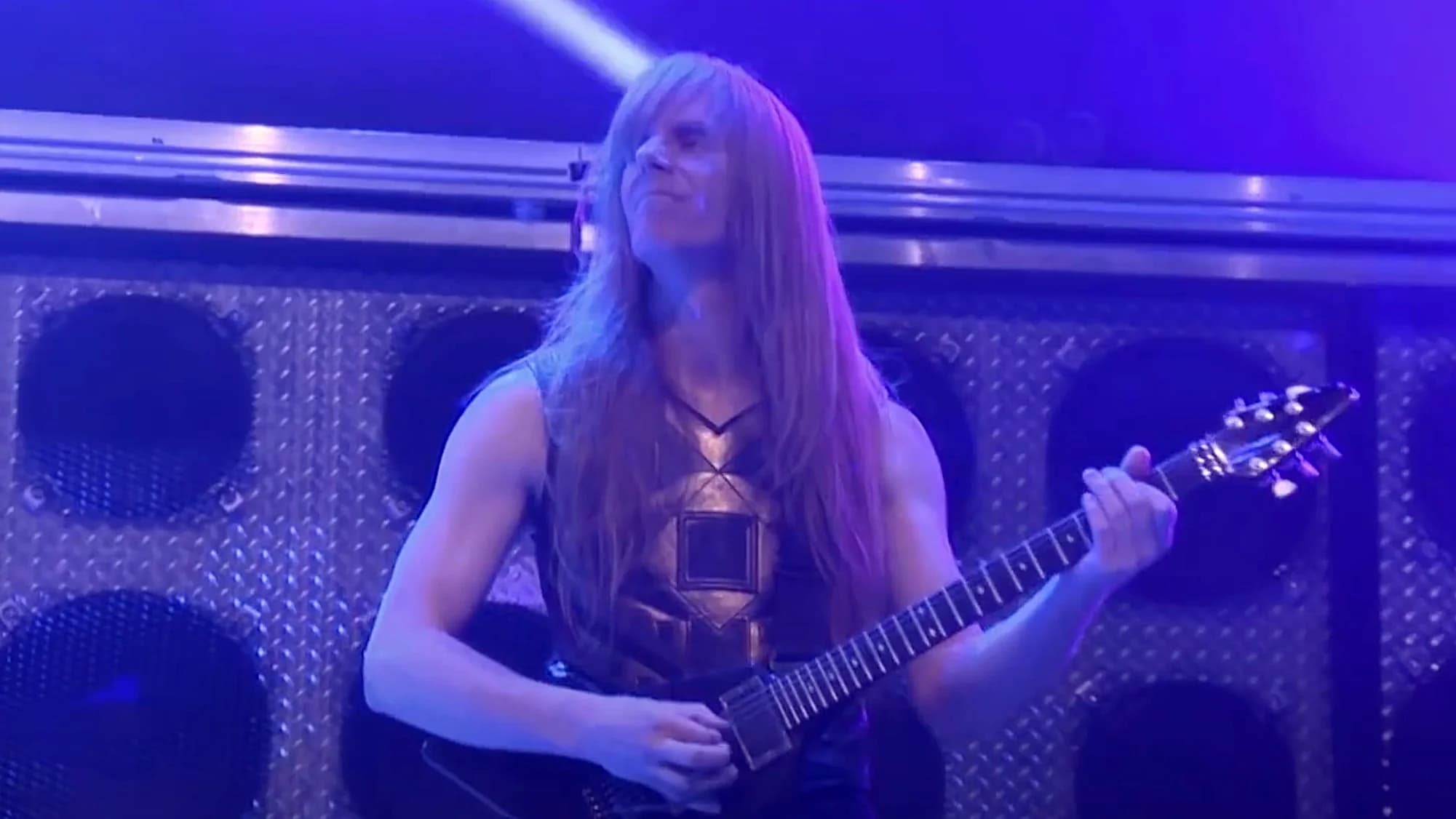 Manowar: Ex-Gitarrist Karl Logan muss wegen des Besitzes von Kinderpornographie ins Gefängnis