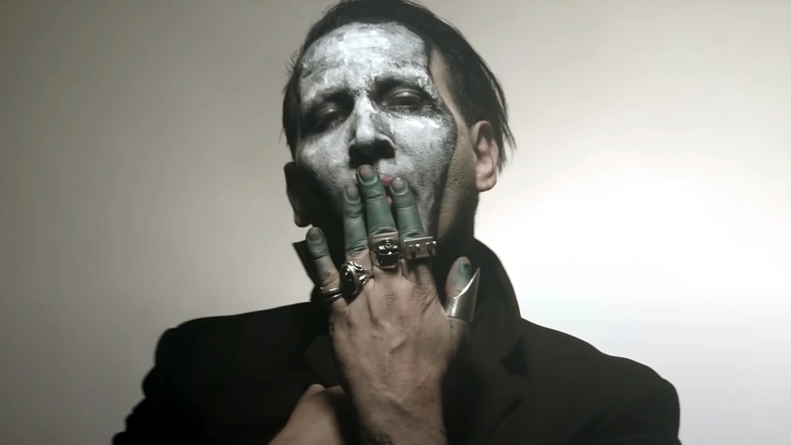Marilyn Manson: Ashley Morgan Smithline spricht über mutmaßlichen Missbrauch