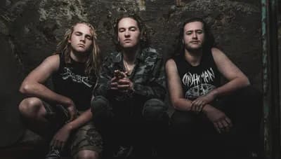 Alien Weaponry