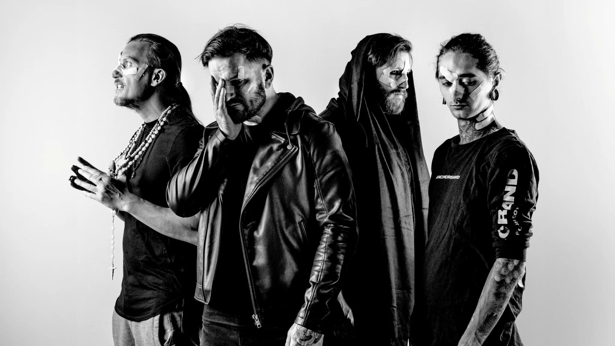 Dagoba lassen ihren neuen Song „Phoenix Noir“ auf uns los
