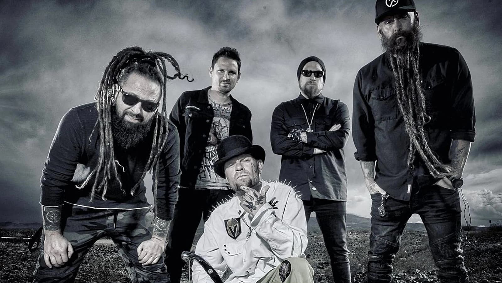 Five Finger Death Punch: XXL-Compilation „20 Years of Five Finger Death Punch – Best Of Volume 1“ mit vielen Neuaufnahmen erschienen