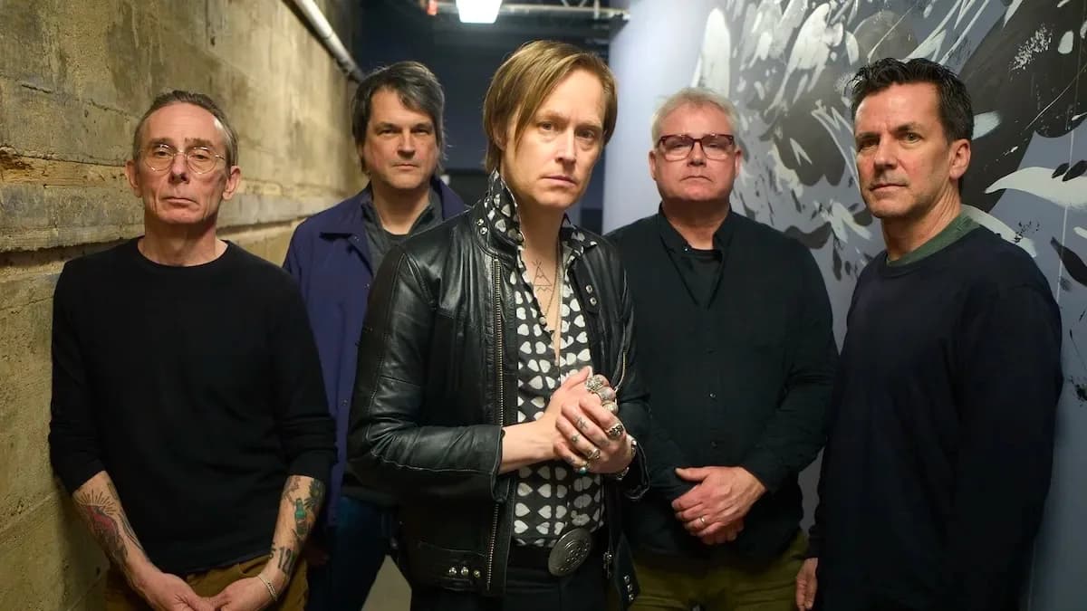 Fake Names (Bad Religion, Refused etc.) stellen neues Album „Expendables“ in Aussicht