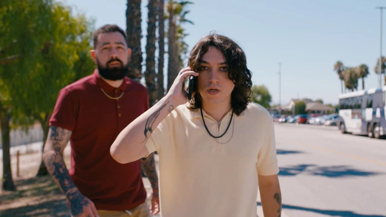 Loveless feiern ihre neue Single „Picasso“