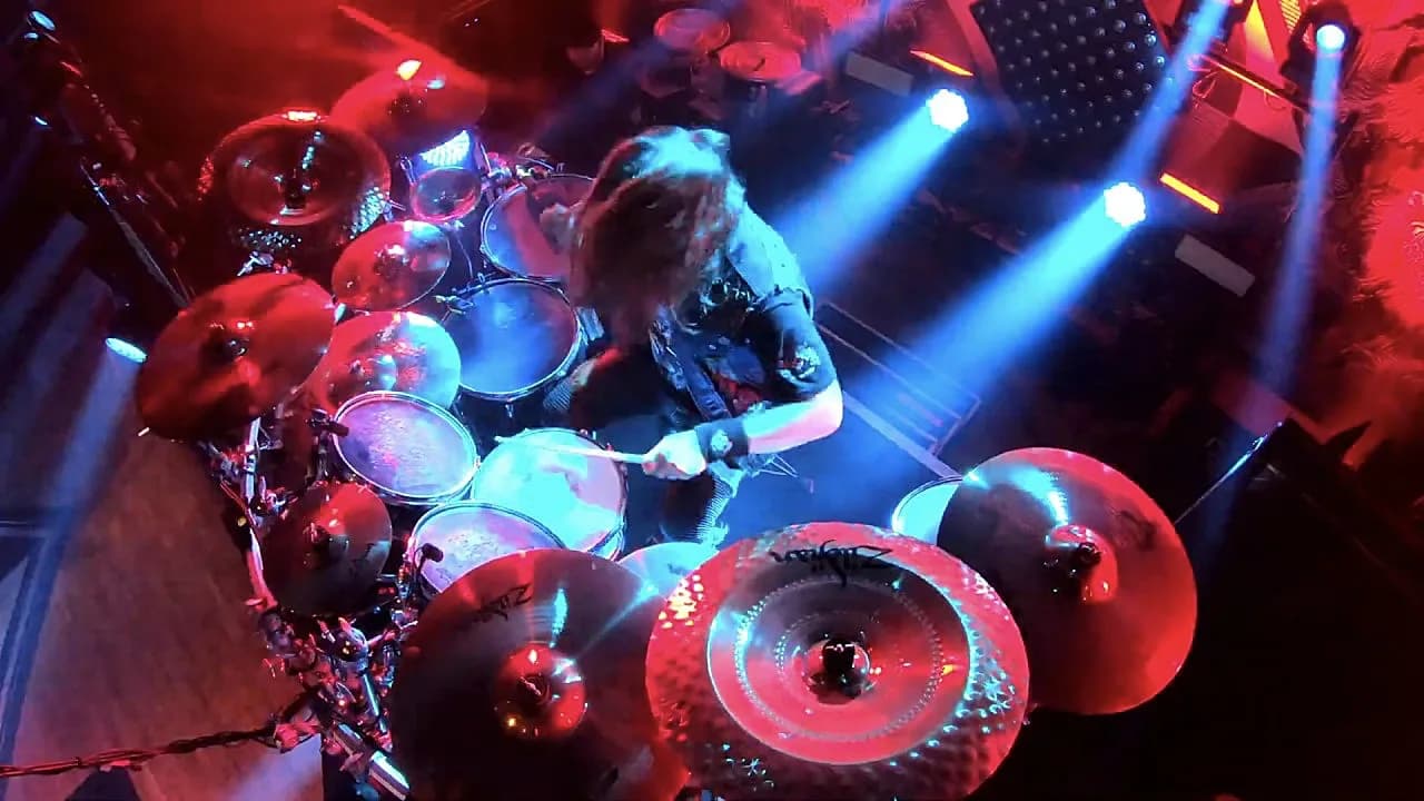 Machine Head: Drum-Cam-Aufnahmen von Matt Alston zu „Ten Ton Hammer“