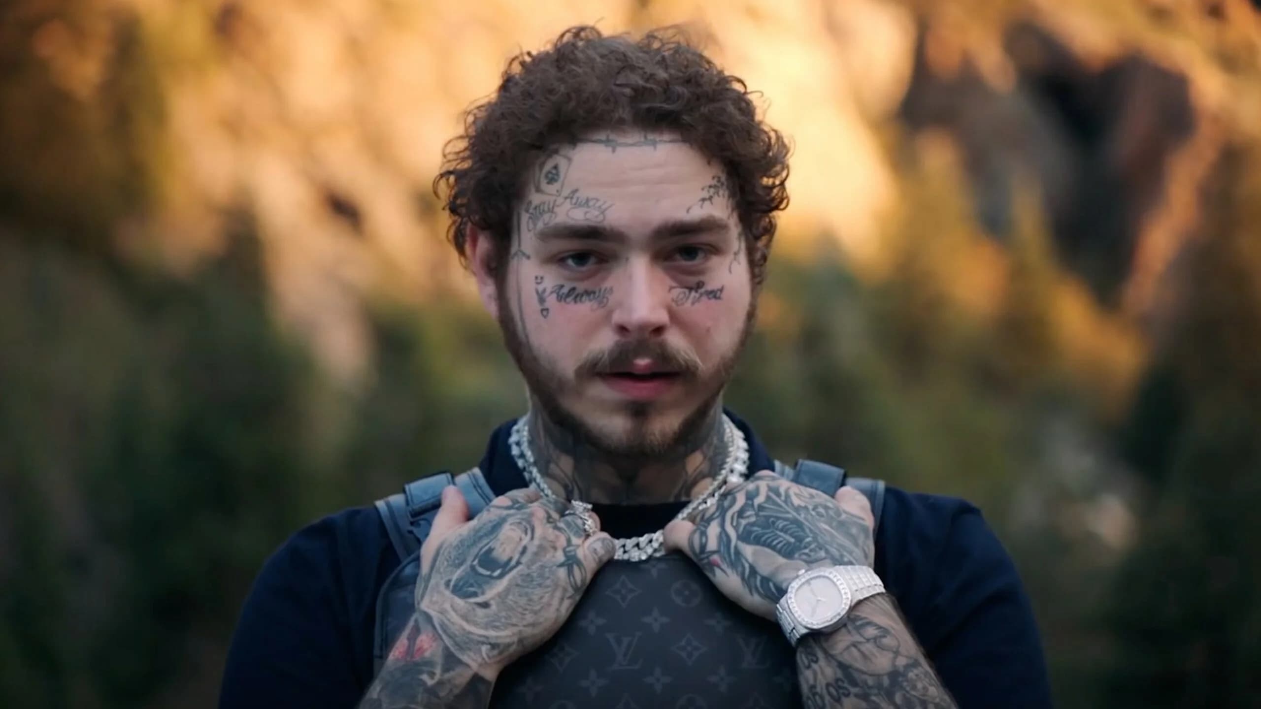 Post Malone veredelt seine Beißerchen für 1,6 Millionen US-Dollar mit Diamant