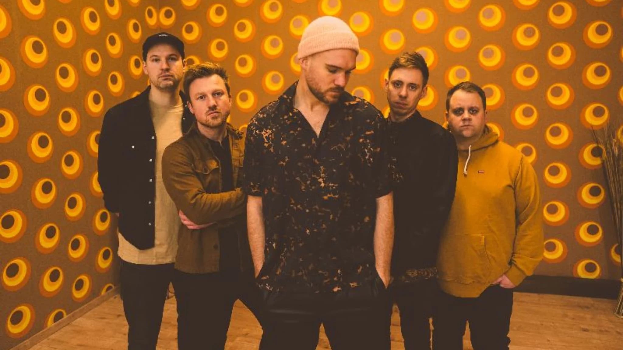 Rising Insane koppeln ihre neue Single „Monster“ aus