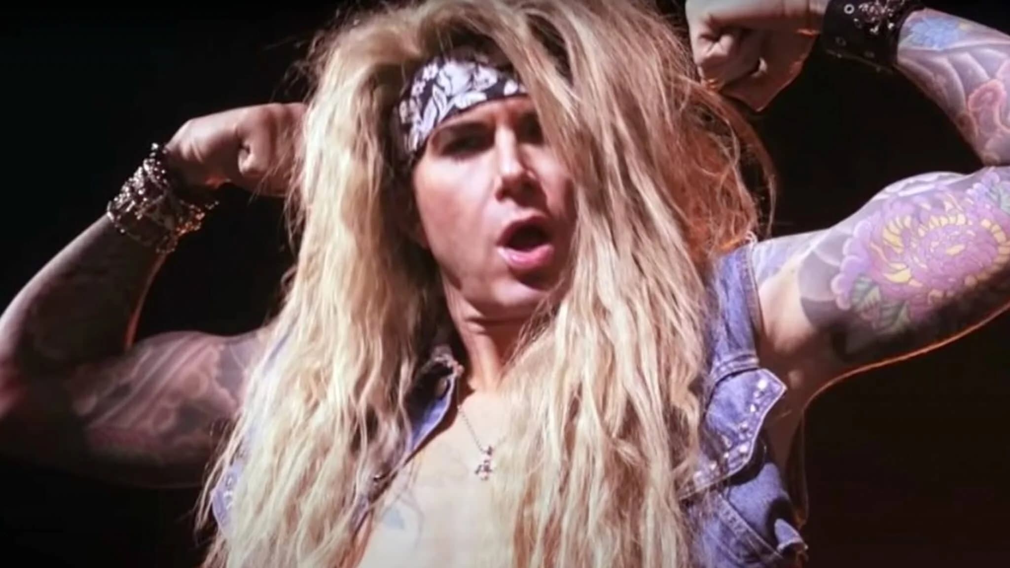 Steel Panther: Das ist die neue Band von Ex-Bassist Lexxi Foxx