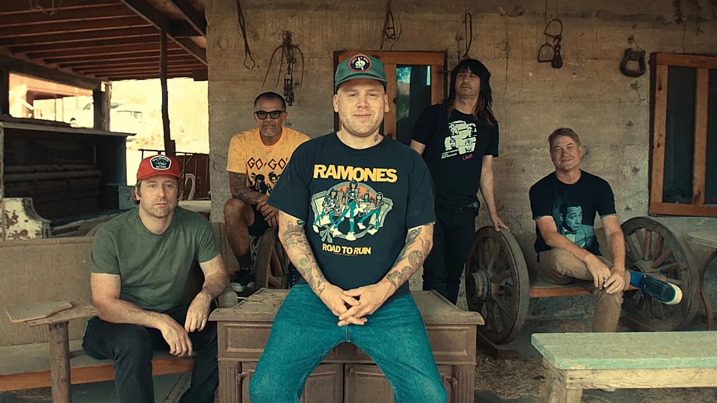The Bronx stellen B-Side-Track „Blowtorch“ digital für alle zur Verfügung
