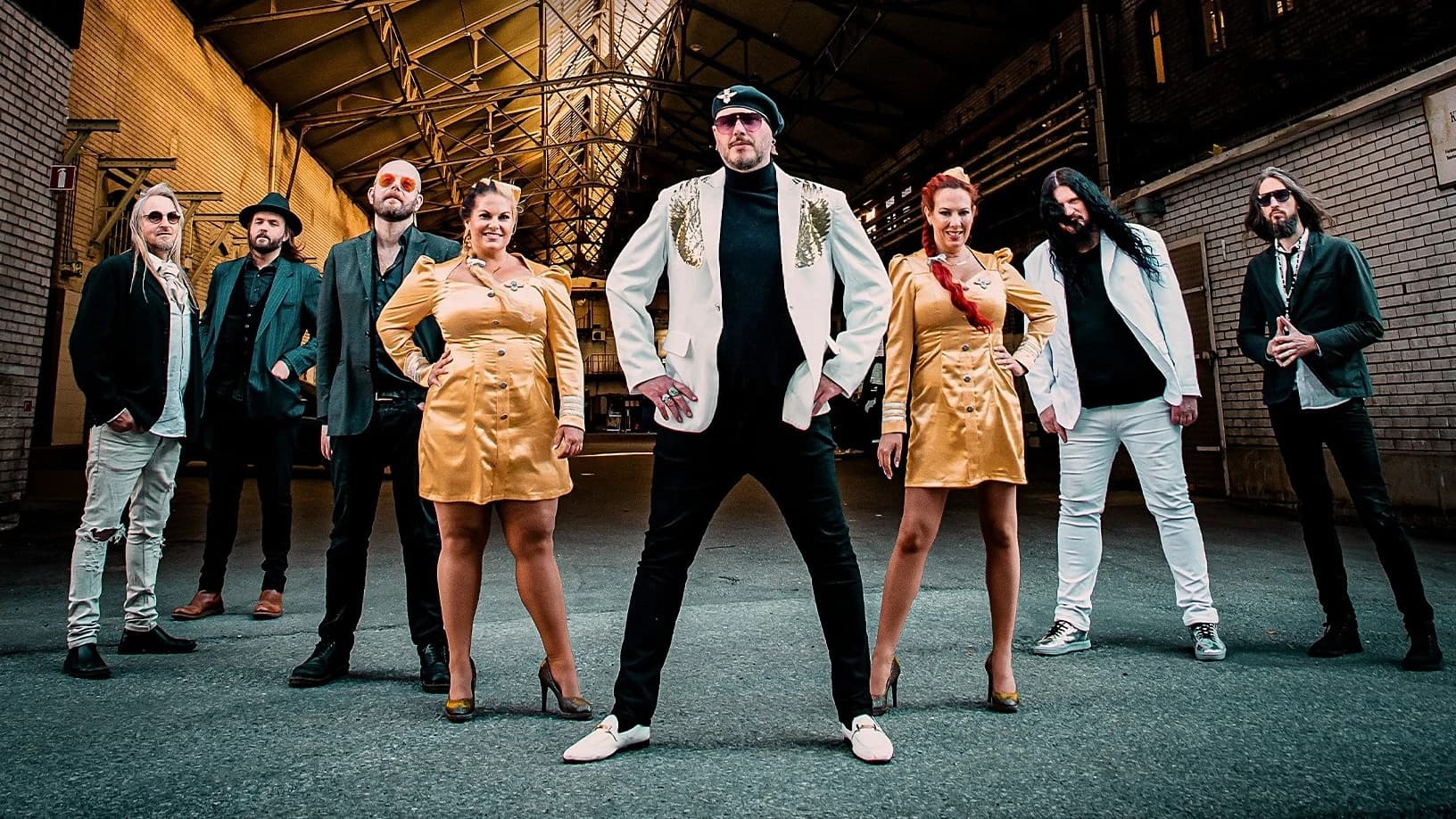 The Night Flight Orchestra feiern mit „Chardonnay Nights“ die Ankündigung des neuen Albums