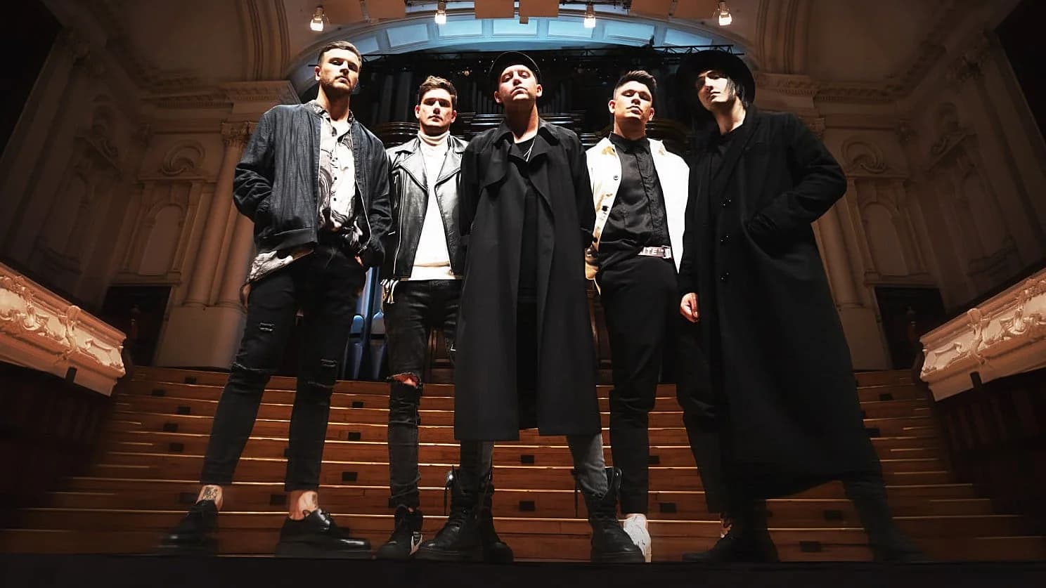 Written By Wolves veröffentlichen einen Song mit Kellin Quinn (Sleeping With Sirens)