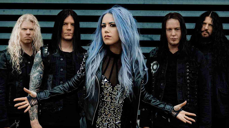 Arch Enemy Prasentieren Neues Musik Video Zu Reason To Believe