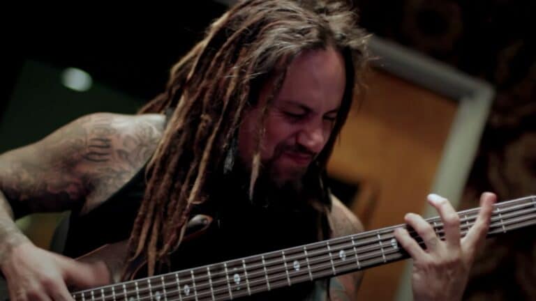 Korn Fieldy
